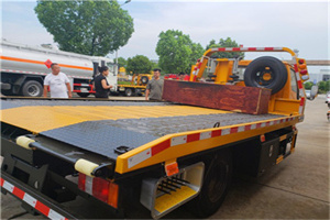 新荣区附近拖车电话号码服务